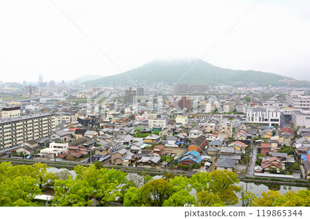 日本的100座大城堡/ Marugame城堡 日本的100座大城堡/ Marugame城堡 119865344