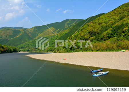 Kochi / Shimanto River 119865859