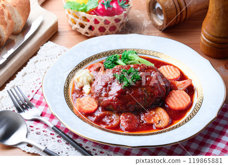 Tomato stewed hamburger steak (hamburger steak with a refreshing tomato aroma) Tomato stewed hamburger steak (hamburger steak with a refreshing tomato aroma) 119865881