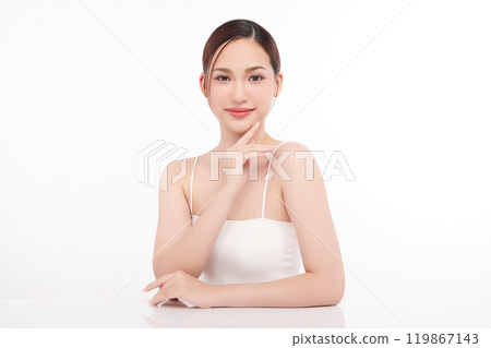 Beautiful young asian woman with clean fresh skin on white background, Face care, Facial treatment, Cosmetology, beauty and spa, Asian women portrait. 119867143