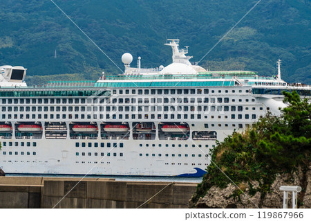 長崎港客船從神之島出發（夢想）【長崎市】 119867966