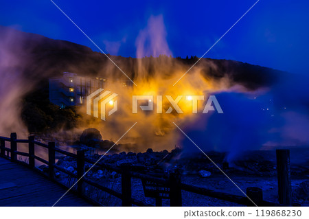 Unzen Hell: Kiyoshichi Hell, illuminated at night [Unzen City, Nagasaki Prefecture] 119868230