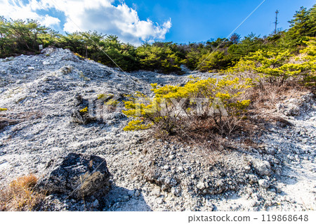 Unzen Hell: Former Hachiman Hell (Moon Hell) [Unzen City, Nagasaki Prefecture] 119868648