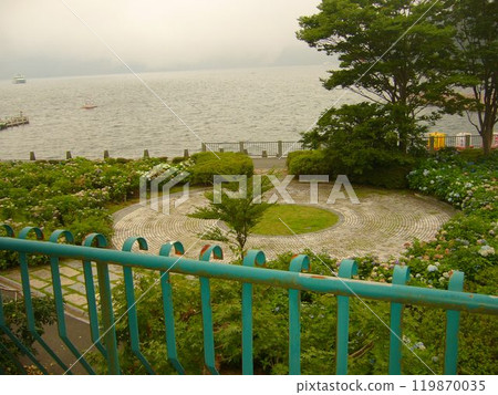 Hakone Ashinoko 119870035