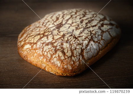 Coarse rye whole meal bread 119870239