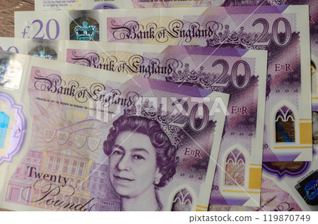 A plan view of pound sterling bank notes. A plan view of pound sterling bank notes. 119870749