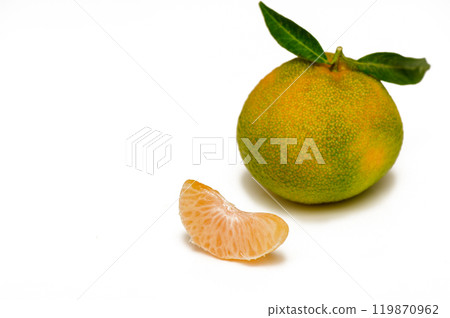 Tangerine orange with water droplets isolated on white background. 119870962