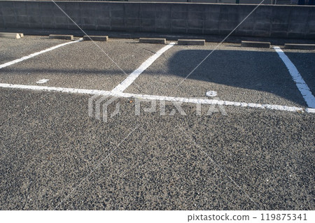  Parking Lot 119875341