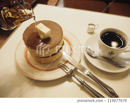 Hot cake and coffee 119877676