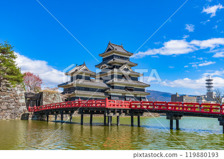 國寶，松本城塔，長野縣松本市，日本 119880193