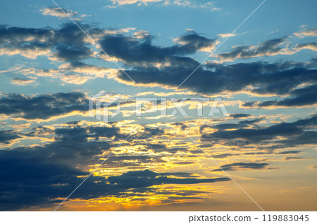 tranquil sky after sunset, displaying a smooth gradient of pastel pinks and blues, tranquil sky after sunset, displaying a smooth gradient of pastel pinks and blues, 119883045