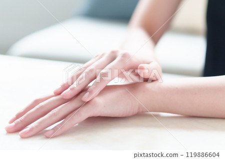 Women's hands, hand care, skin care Women's hands, hand care, skin care 119886604