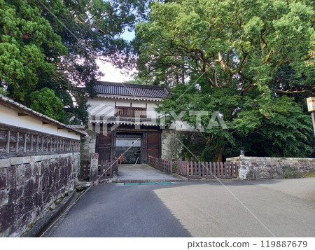 Feng Castle Otomon 119887679