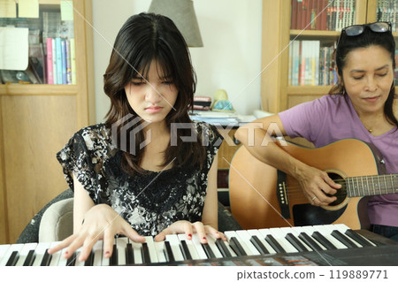 Play Music Together Play Music Together 119889771