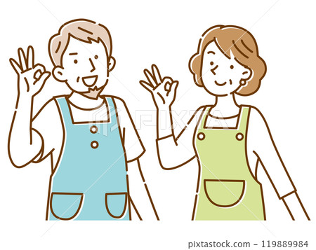 穿著圍裙的中年男女做出「OK」的手勢 穿著圍裙的中年男女做出「OK」的手勢 119889984