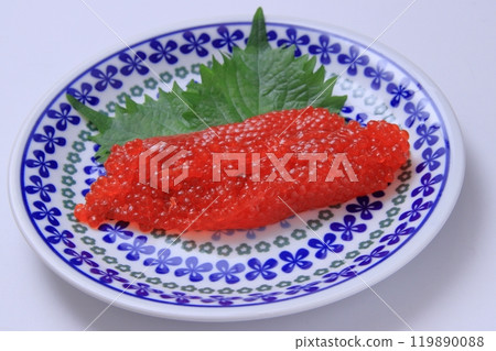 Round plate of salmon roe marinated in soy sauce Round plate of salmon roe marinated in soy sauce 119890088