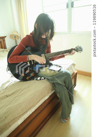 With Electric Guitar With Electric Guitar 119890516