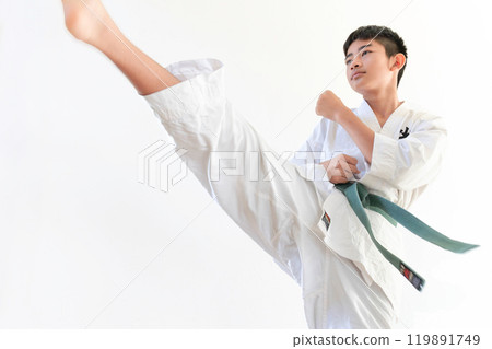 Karate kick boy 3 Karate kick boy 3 119891749