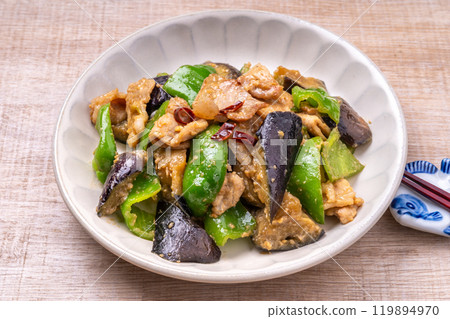 味噌炒茄子青椒豬肉 味噌炒茄子青椒豬肉 119894970