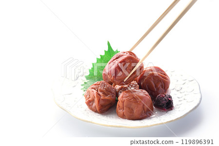 紀州南古梅醃李子(白色背景) 紀州南古梅醃李子(白色背景) 119896391