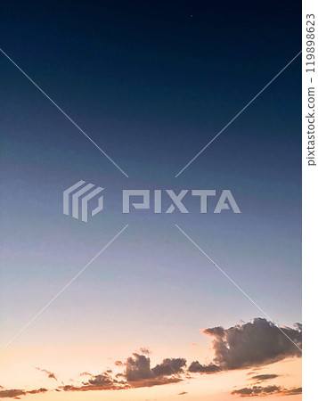 Sky of sunset 119898623