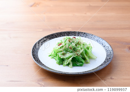 Just tear and mix, no knife needed! Salted cabbage with delicious sauce 119899937