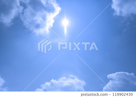 夏天的天空陽光與雲彩橫濱 夏天的天空陽光與雲彩橫濱 119902430