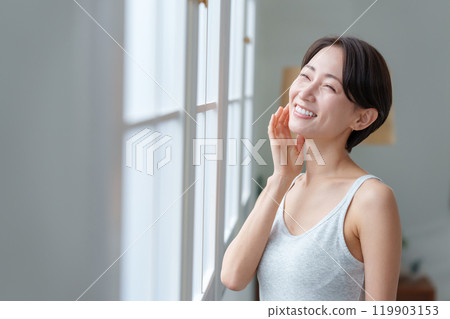 Women Skin Care Women Skin Care 119903153
