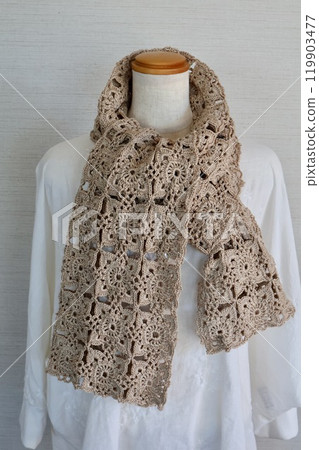 Motif-connected cotton stole (hand-knitted) Motif-connected cotton stole (hand-knitted) 119903477