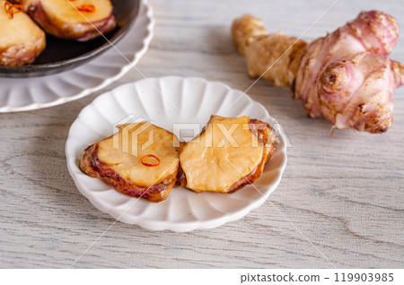 Jerusalem artichoke pickled in miso 119903985