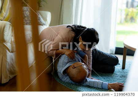 Heart Attack Image Elderly Angina Cardiac Infarction Heart Disease Palpitations Arrhythmia Heart Failure Heart Attack 119904370