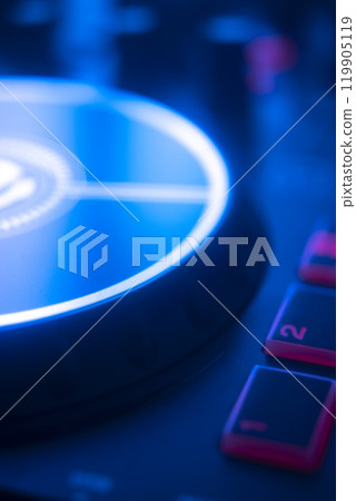 DJ mixing desk turntable DJ mixing desk turntable 119905119