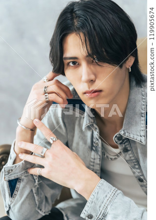 Men's fashion/beauty image Men's cosmetics 119905674