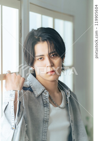 Men's Fashion Portrait Beauty Men's Cosmetics 119905684