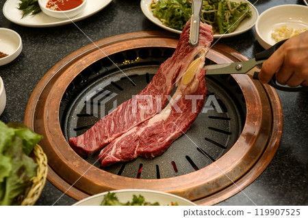 Korean barbecue. Korean beef sirloin 119907525
