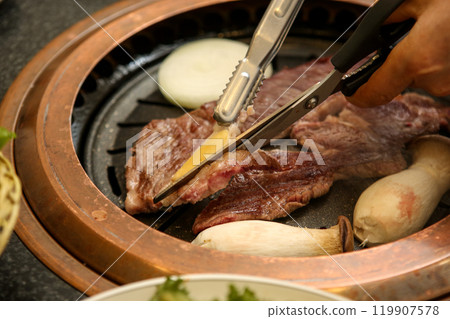 Korean barbecue. Korean beef sirloin Korean barbecue. Korean beef sirloin 119907578