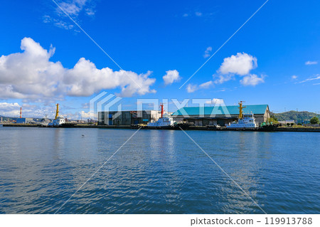 北海道室蘭市室蘭港中央碼頭 119913788