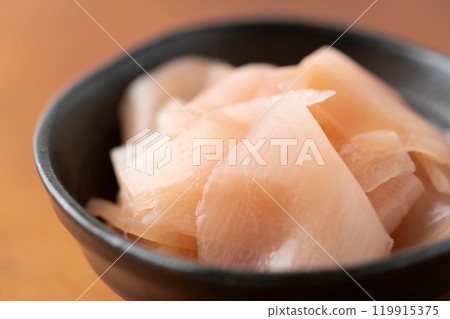 Gari (ginger pickled in sweet vinegar) 119915375