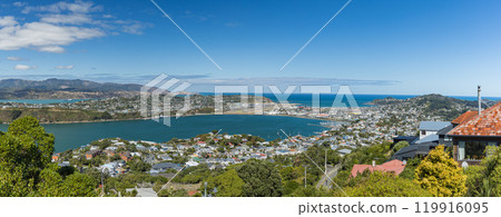 從紐西蘭威靈頓維多利亞山看到的威靈頓機場和城市景觀 119916095