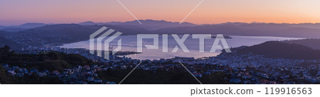 Early morning cityscape and sunrise sky seen from Windmill Hill in Wellington, New Zealand Early morning cityscape and sunrise sky seen from Windmill Hill in Wellington, New Zealand 119916563