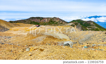 Climbing Mt. Ontake in autumn (Kengamine to Ninoike Sanso) 119916759