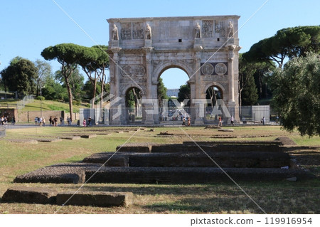 康斯坦丁凱旋門 119916954