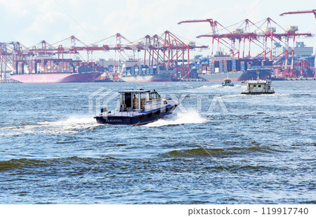 Tokyo harbor scenery Tokyo harbor scenery 119917740