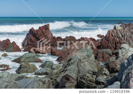 Red rocks of Red Rocks, Wellington, New Zealand 119918396