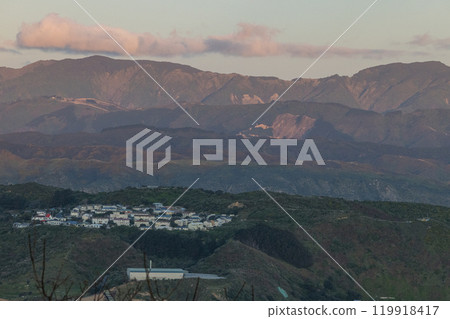 從紐西蘭惠靈頓阿爾伯特山頂俯瞰的景色 119918417