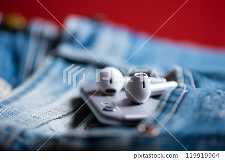 wireless earbuds for smartphone 119919904