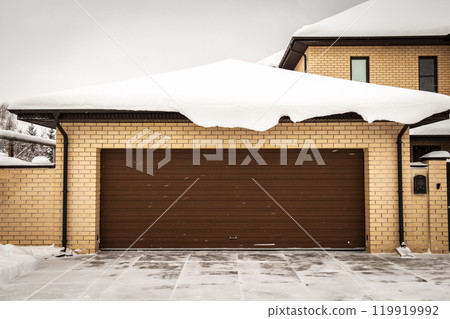 Garage in a private house Garage in a private house 119919992