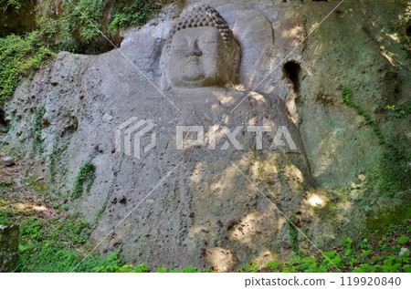 Kunisaki Peninsula Kumano Rock-carved Buddha Statue of Dainichi Nyorai Kunisaki Peninsula Kumano Rock-carved Buddha Statue of Dainichi Nyorai 119920840