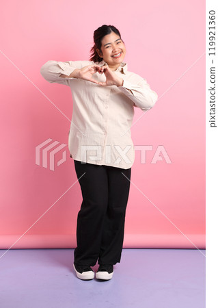 Woman with Braces 119921360