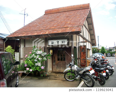 鎌倉長谷寺門前的紫朱門(休息日:咖啡廳) 鎌倉長谷寺門前的紫朱門(休息日:咖啡廳) 119923041